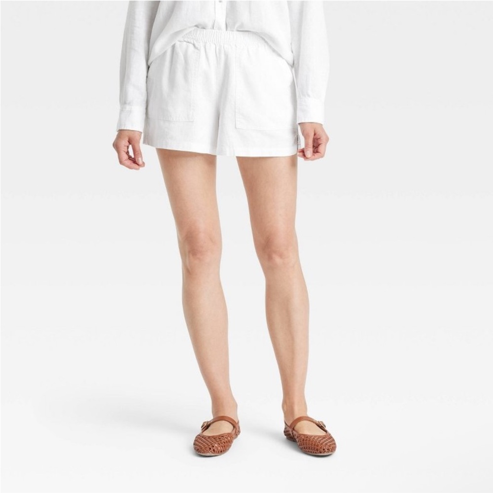 Universal Thread Mid-Rise Women's Linen Blend Relaxed Fit White Shorts Large